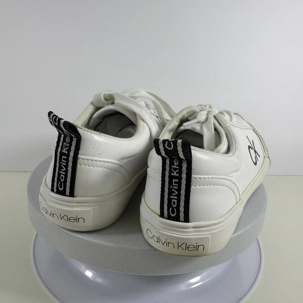 Calvin Klein Womens White CK Logo Low Top Lace Up Sneakers Ribbed Toe Cap 7.5
